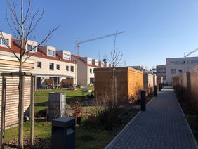 WEG 6   G  rten